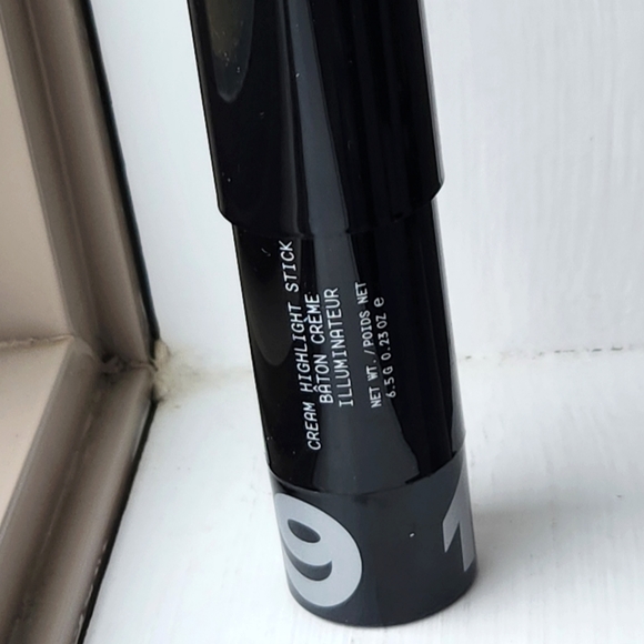 NIB 1999 BEAUTY CREAM HIGHLIGHTER STICK IN MIELE - Picture 8 of 14